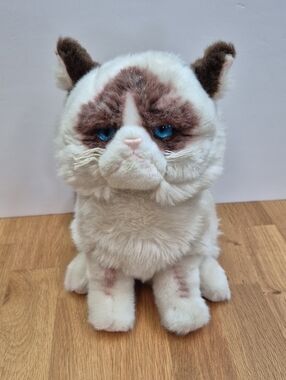 GUND Grumpy Cat